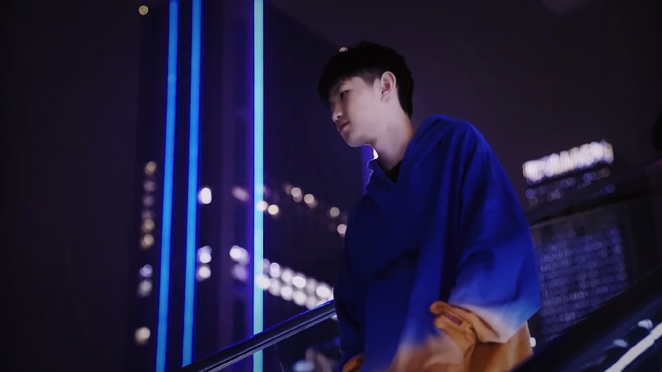 ZywOo是CS新版本历史上第一位在顶级赛事中击杀数达到100的选手